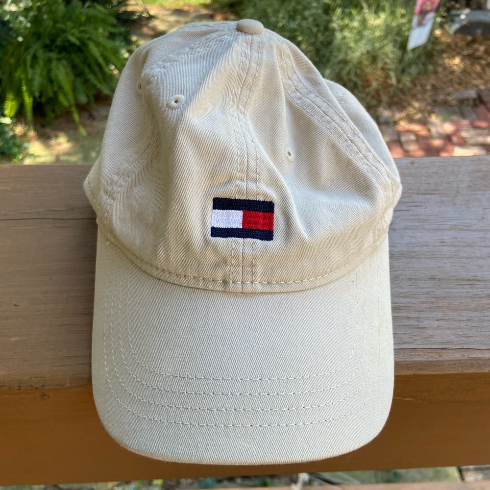 Tommy Hilfiger Dad Hat